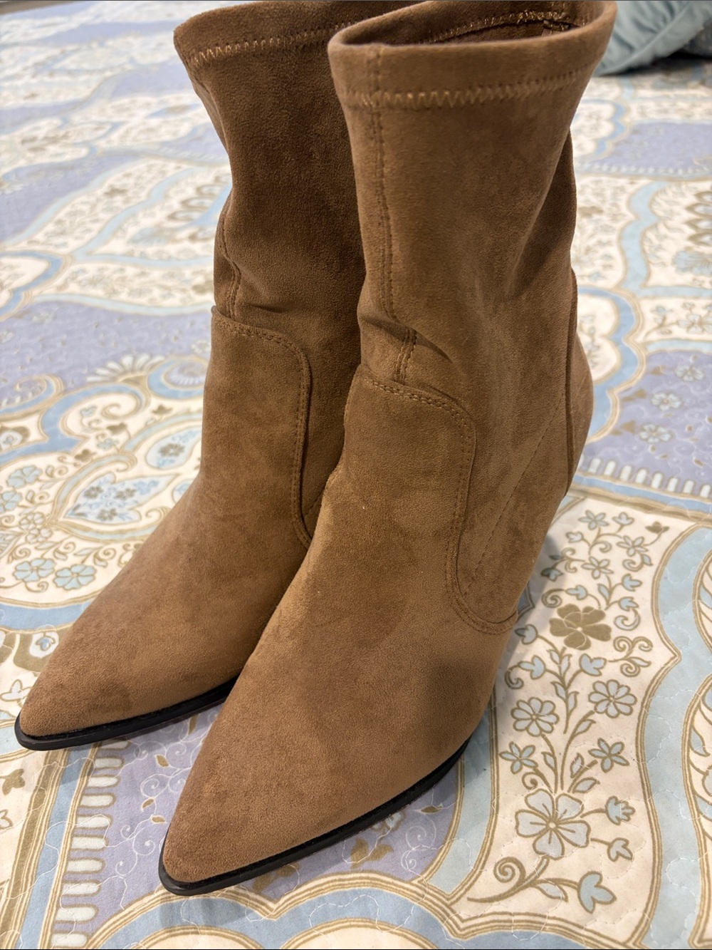 Nicole Miller Brown faux Suede Pointed-Toe Women's Ankle Boots